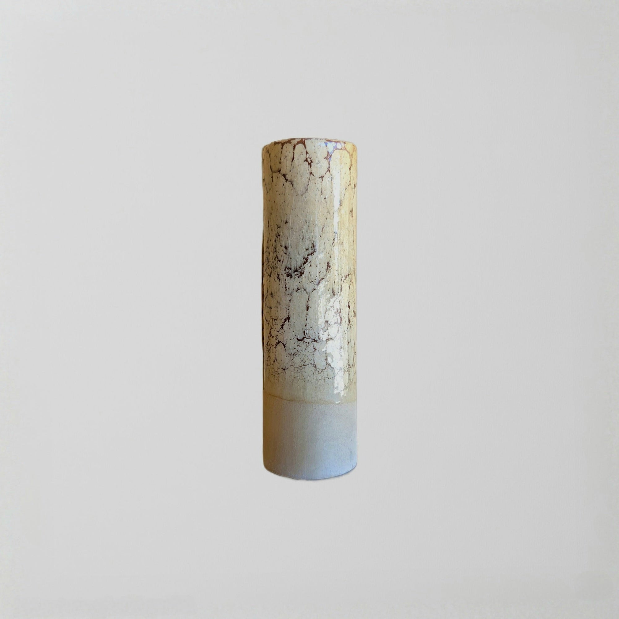 Vase Cylindrique en Céramique jaune, Finition Raku Craquelé. - asceramique